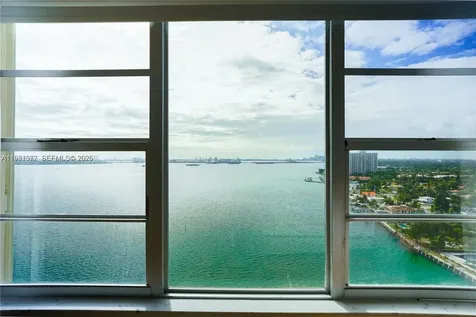 11111 Biscayne Boulevard Miami FL 33181