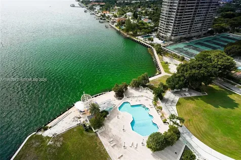 11111 Biscayne Boulevard Miami FL 33181