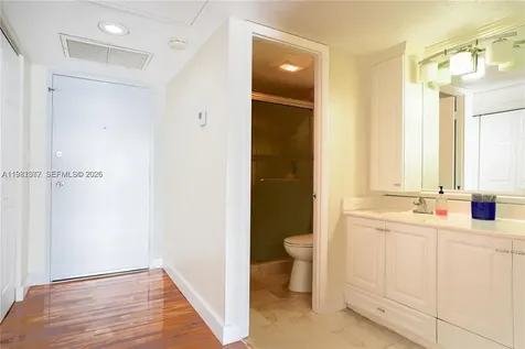 11111 Biscayne Boulevard Miami FL 33181