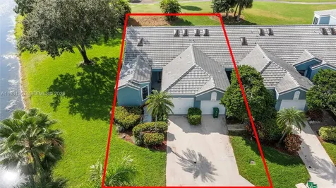 8220 Waterford Lane Tamarac FL 33321