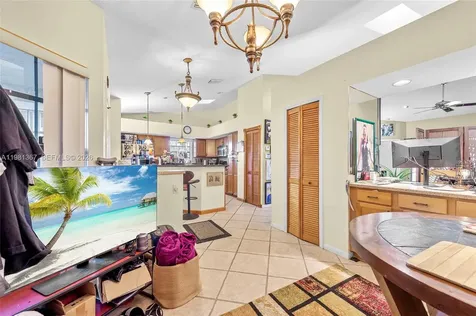 8220 Waterford Lane Tamarac FL 33321