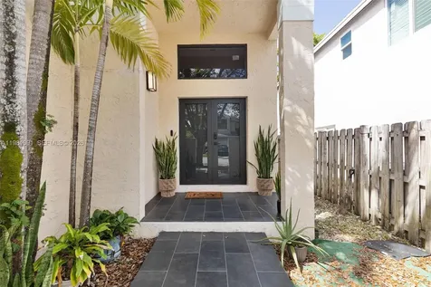 2836 W River Run Circle W Miramar FL 33025