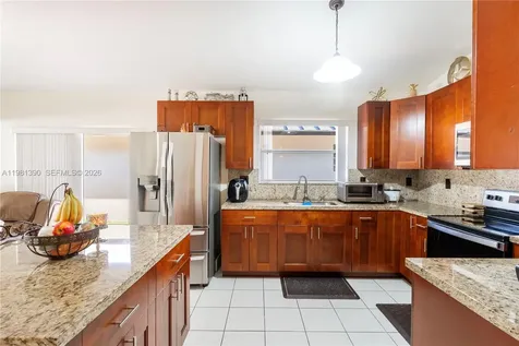 706 NW 135th Court Miami FL 33182