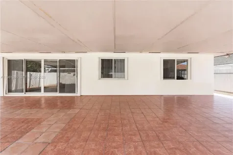 706 NW 135th Court Miami FL 33182
