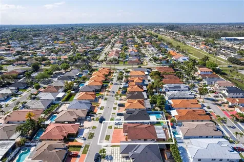 706 NW 135th Court Miami FL 33182