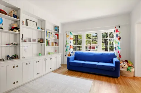 2111 Alhambra Circle Coral Gables FL 33134