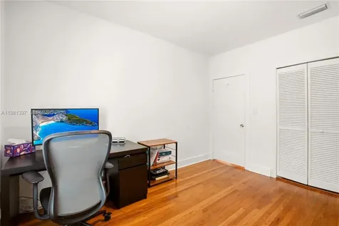 2111 Alhambra Circle Coral Gables FL 33134