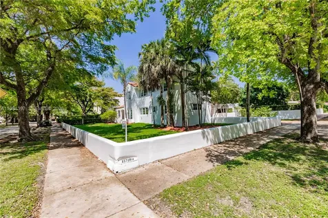 2111 Alhambra Circle Coral Gables FL 33134