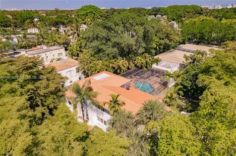 2111 Alhambra Circle Coral Gables FL 33134