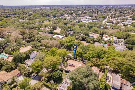 2111 Alhambra Circle Coral Gables FL 33134