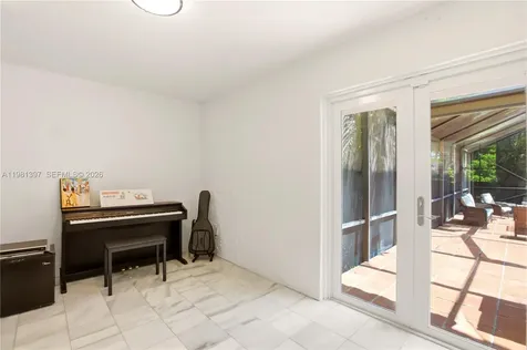 2111 Alhambra Circle Coral Gables FL 33134
