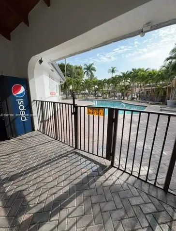 680 NW 82nd Place Miami FL 33126