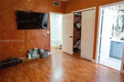 8520 NW 139th Terrace Miami Lakes FL 33016