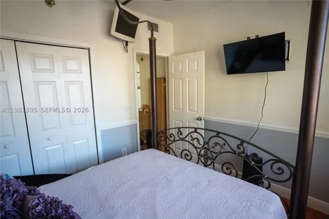 8520 NW 139th Terrace Miami Lakes FL 33016