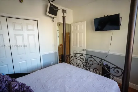 8520 NW 139th Terrace Miami Lakes FL 33016