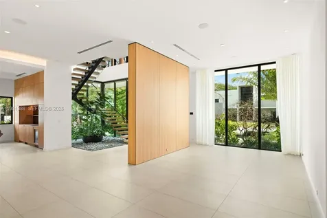 7700 SW 50th Court Miami FL 33143