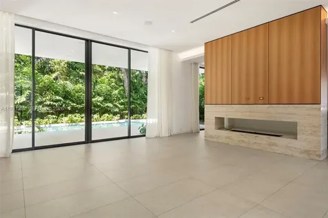 7700 SW 50th Court Miami FL 33143