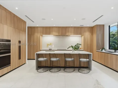 7700 SW 50th Court Miami FL 33143