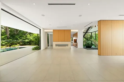 7700 SW 50th Court Miami FL 33143