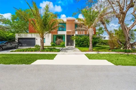 7700 SW 50th Court Miami FL 33143