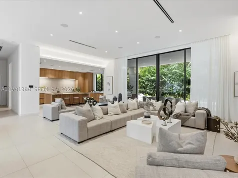 7700 SW 50th Court Miami FL 33143