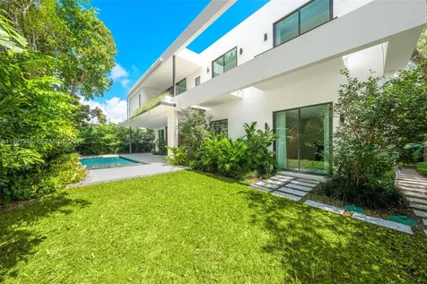 7700 SW 50th Court Miami FL 33143