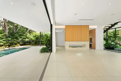 7700 SW 50th Court Miami FL 33143