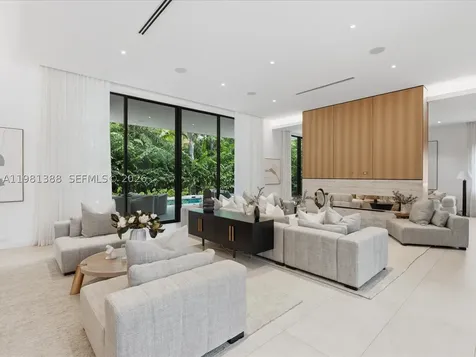 7700 SW 50th Court Miami FL 33143