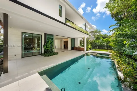 7700 SW 50th Court Miami FL 33143