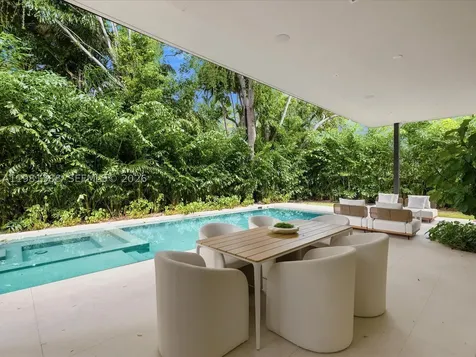 7700 SW 50th Court Miami FL 33143