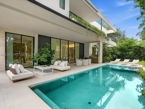 7700 SW 50th Court Miami FL 33143