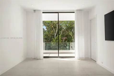 7700 SW 50th Court Miami FL 33143