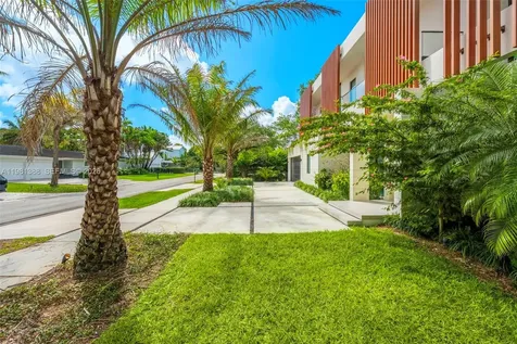 7700 SW 50th Court Miami FL 33143