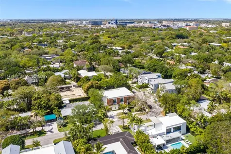 7700 SW 50th Court Miami FL 33143