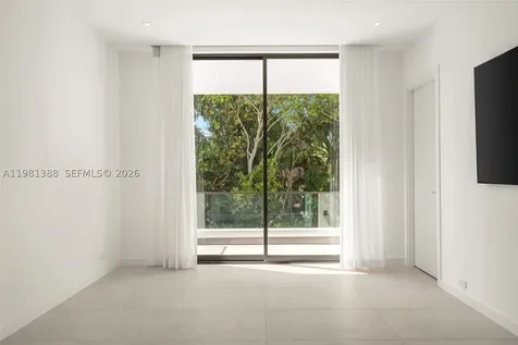 7700 SW 50th Court Miami FL 33143