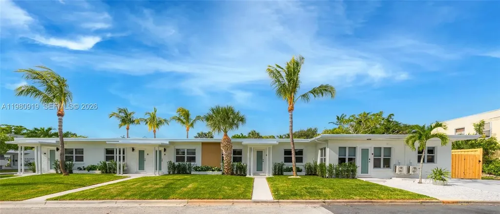 401 N 6th Avenue N Lake Worth FL 33460