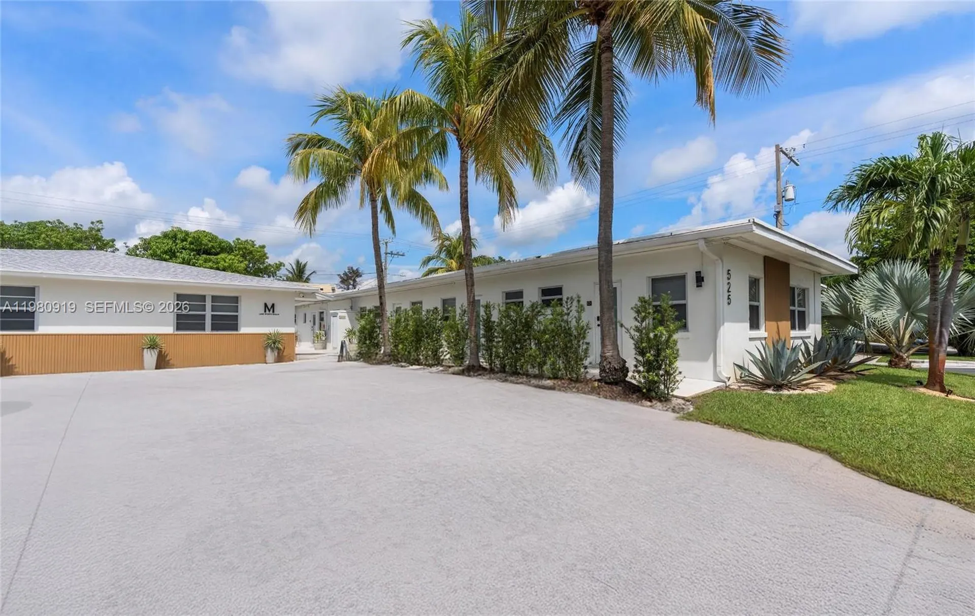 401 N 6th Avenue N Lake Worth FL 33460