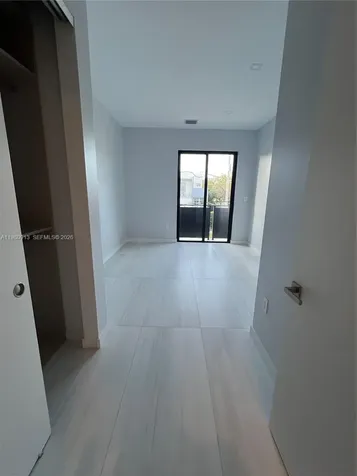 1533 SW 22 Terrace Miami FL 33145