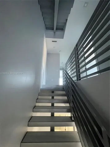 1533 SW 22 Terrace Miami FL 33145