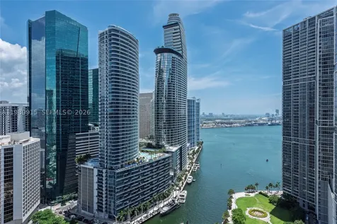 77 SE 5th Street Miami FL 33131