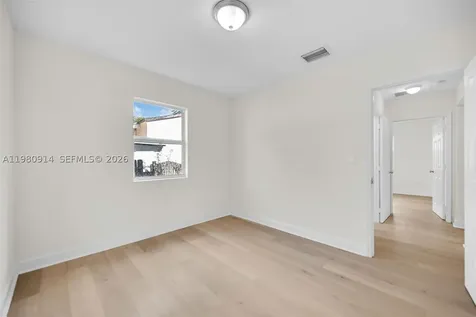299 NW 43rd Miami FL 33127