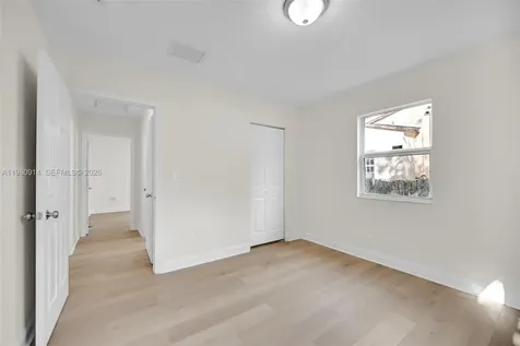 299 NW 43rd Miami FL 33127