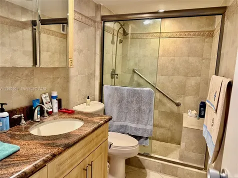 5005 Collins Avenue Miami Beach FL 33140