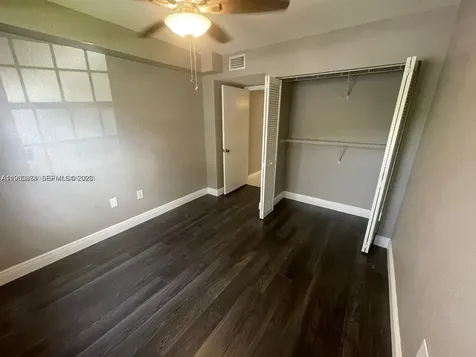 2811 N Oakland Forest Drive Oakland Park FL 33309