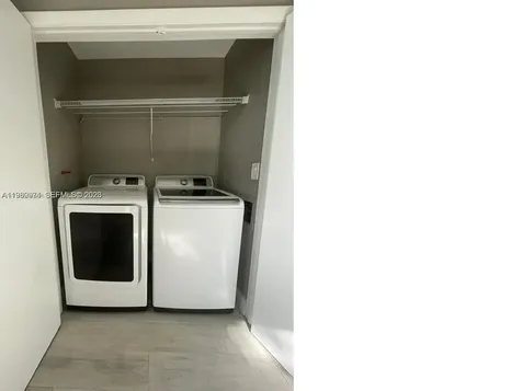 2811 N Oakland Forest Drive Oakland Park FL 33309