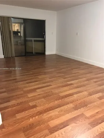 8290 Lake Drive Doral FL 33166