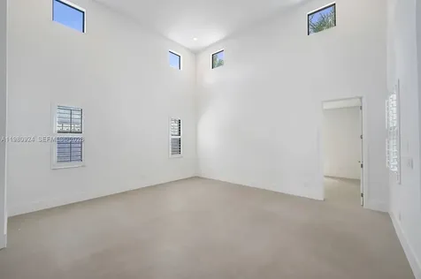 4100 E Gardenia Avenue Weston FL 33332