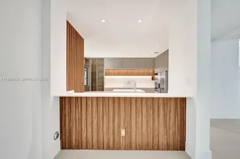 4100 E Gardenia Avenue Weston FL 33332