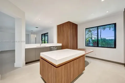 4100 E Gardenia Avenue Weston FL 33332