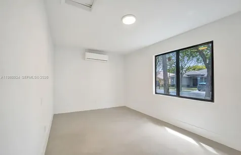 4100 E Gardenia Avenue Weston FL 33332